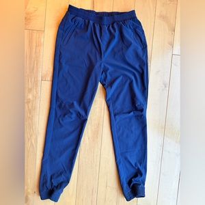 All in Motion Boys L (12/14) fits women’s small